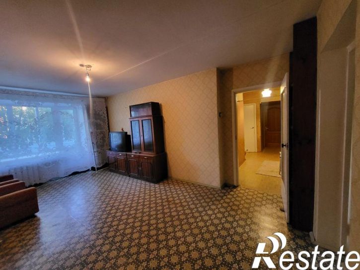 3-комн квартира Велижская ул, 70