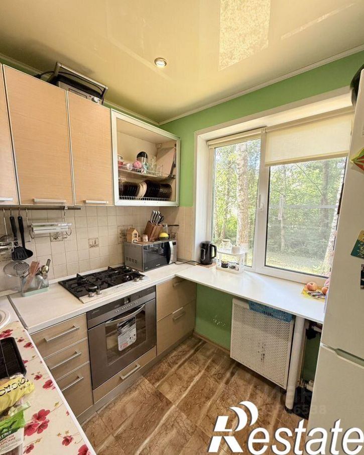 3-комн квартира проспект Строителей, 80,  д. 80