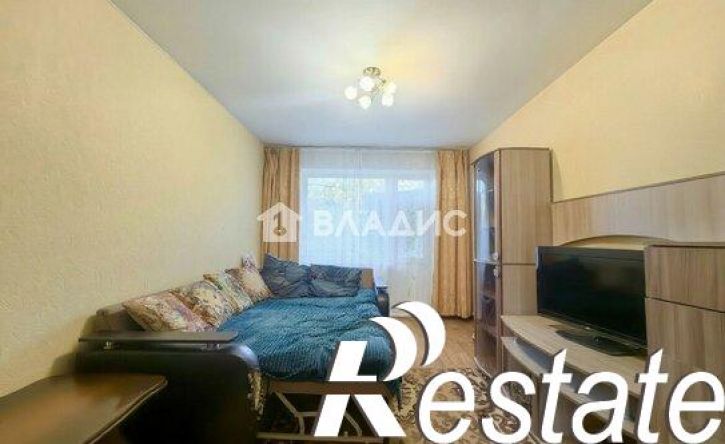 3-комн квартира улица Постышева, 48,  д. 48
