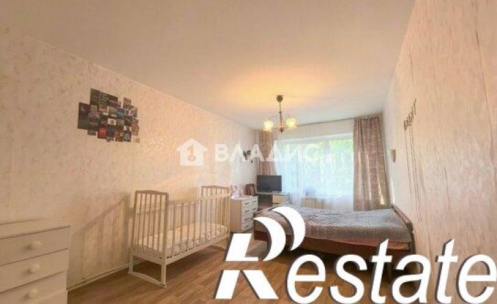 3-комн квартира улица Постышева, 48,  д. 48