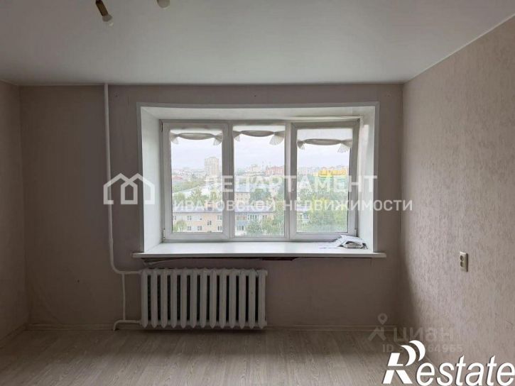 3-комн квартира улица Парижской Коммуны, 5В,  д. 5В