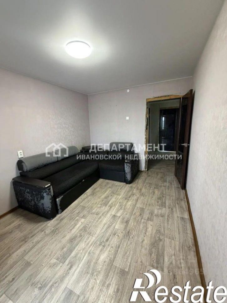 3-комн квартира улица Парижской Коммуны, 5В,  д. 5В