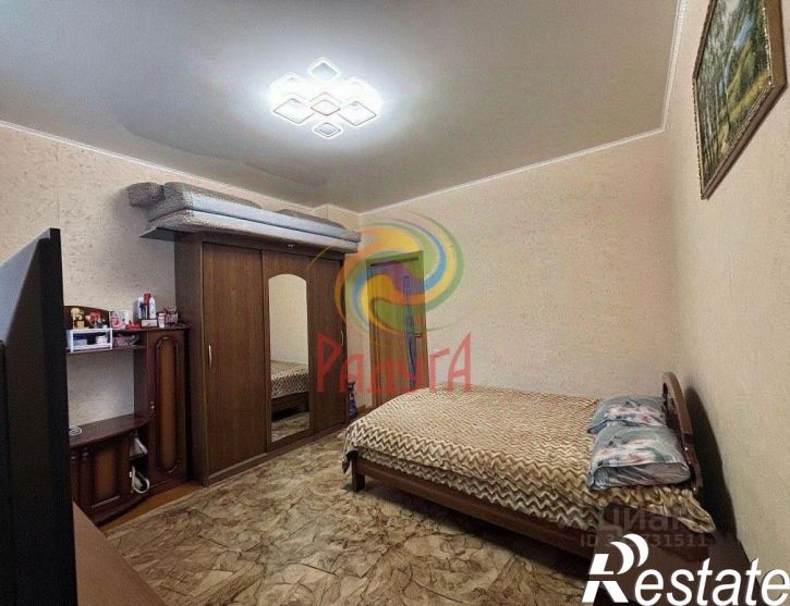 3-комн квартира улица Собинова, 60,  д. 60