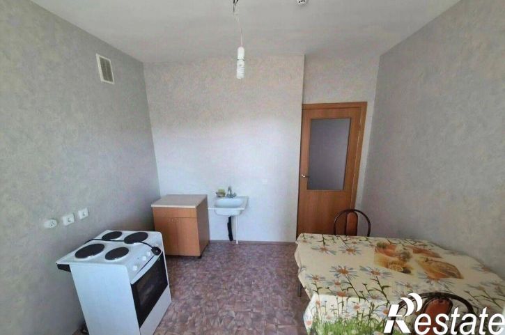 1-комн квартира Революционная улица, 26,  д. 26