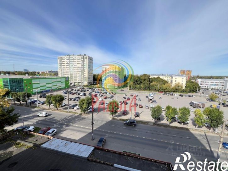 3-комн квартира улица Карла Маркса, 32,  д. 32
