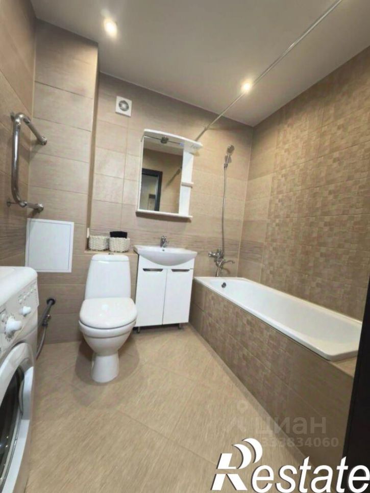 1-комн квартира Революционная улица, 24 к3,  д. 24 к3