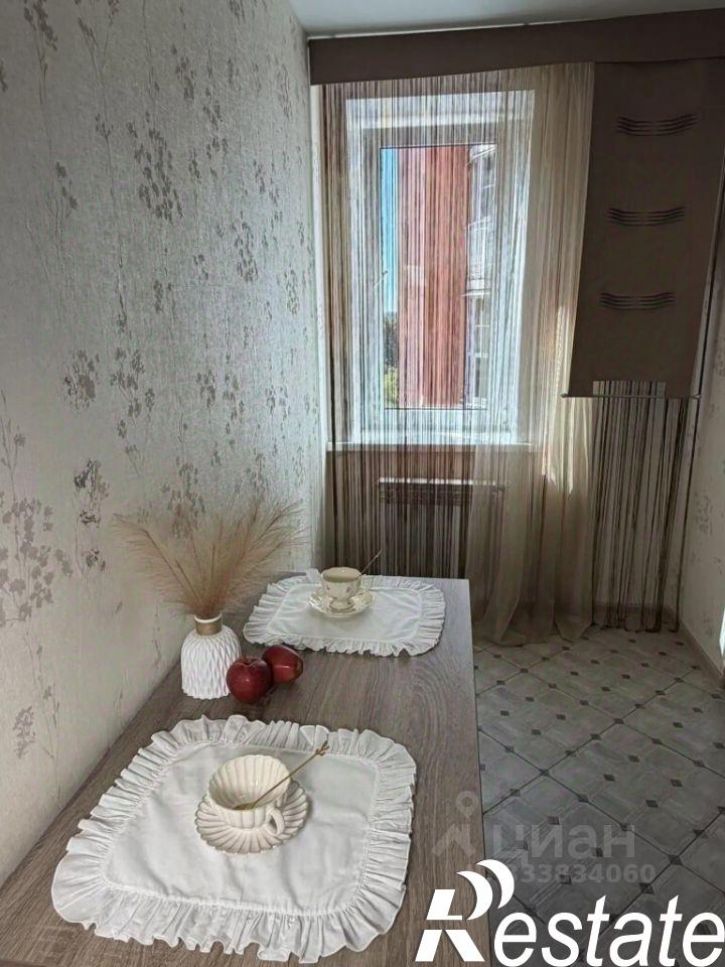 1-комн квартира Революционная улица, 24 к3,  д. 24 к3