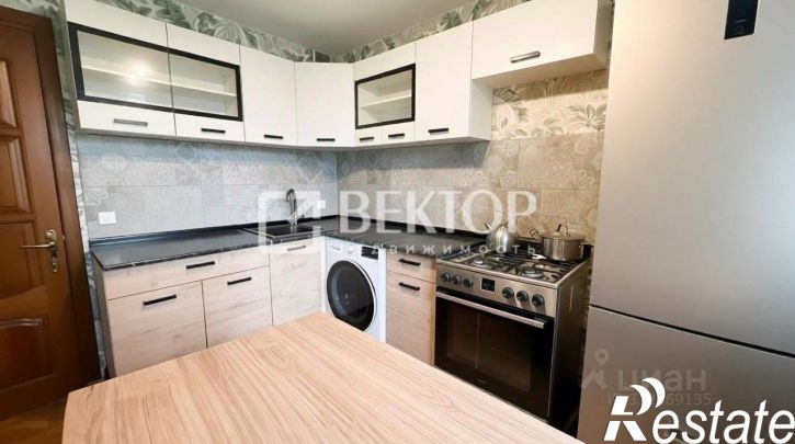2-комн квартира улица Фролова, 28,  д. 28