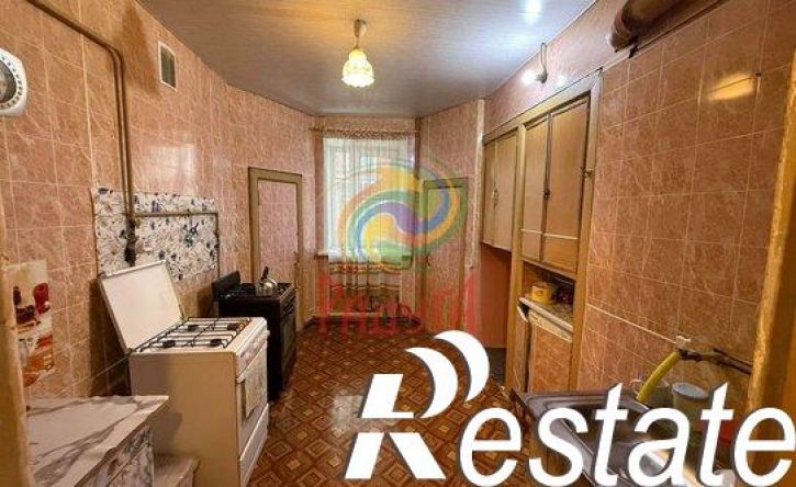4-комн квартира улица Красных Зорь, 1,  д. 1