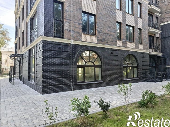 2-комн квартира в новом доме улица Андрианова, 18,  д. 18