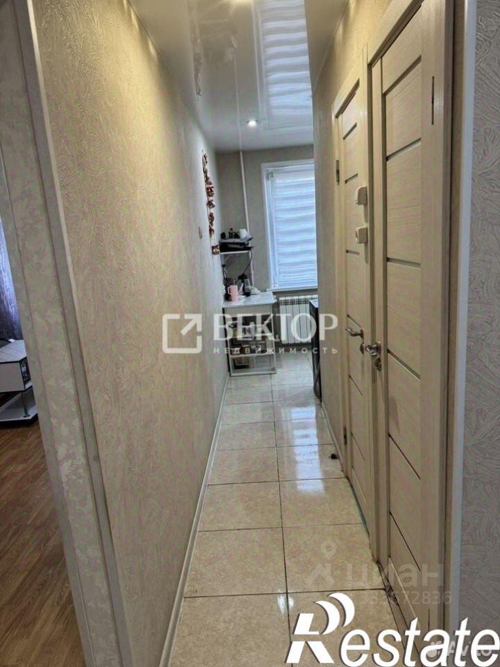 3-комн квартира улица Парижской Коммуны, 15А,  д. 15А