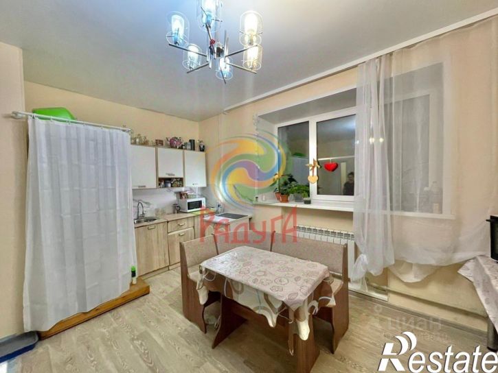 3-комн квартира улица Красных Зорь, 1,  д. 1
