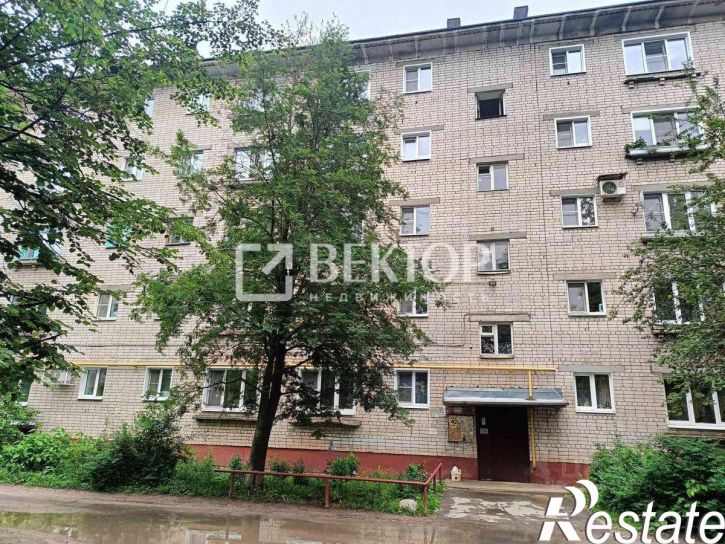 1-комн квартира проспект Строителей, 82,  д. 82