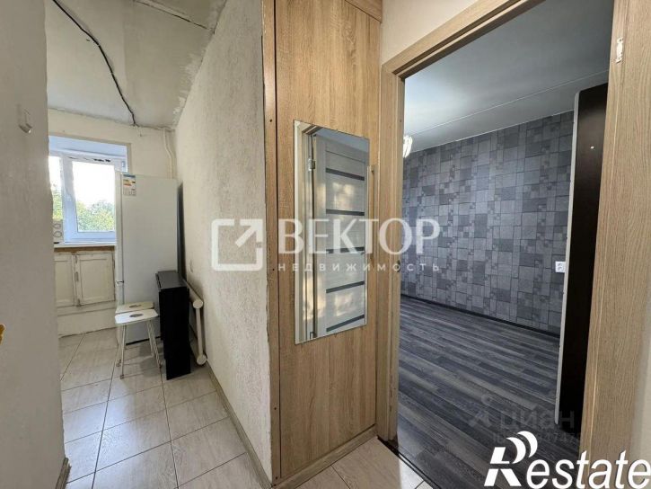 1-комн квартира проспект Строителей, 82,  д. 82