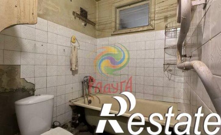 2-комн квартира проспект Строителей, 3,  д. 3
