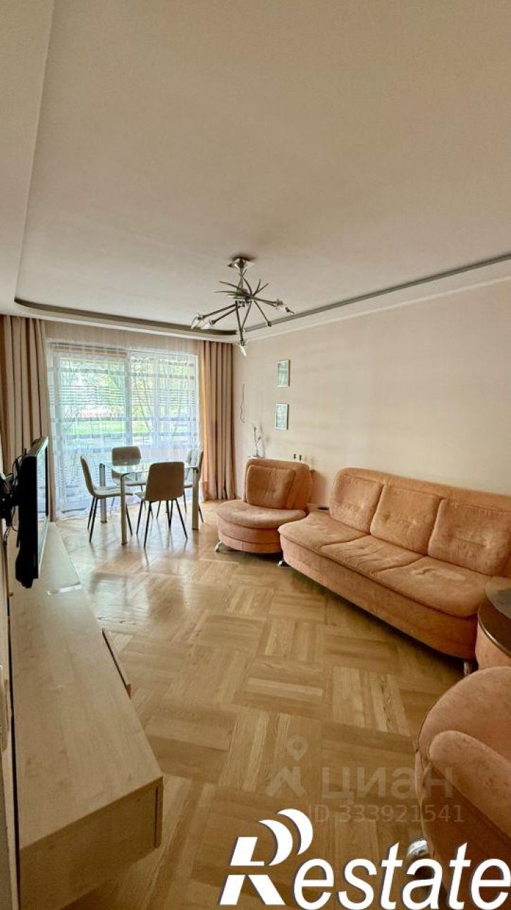 3-комн квартира улица Диановых, 17,  д. 17