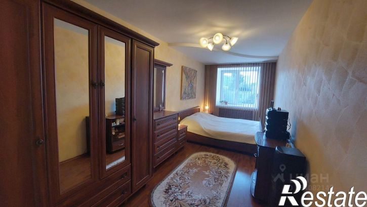 4-комн квартира улица Суворова, 38,  д. 38