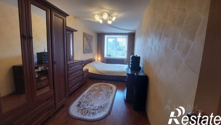 4-комн квартира улица Суворова, 38,  д. 38