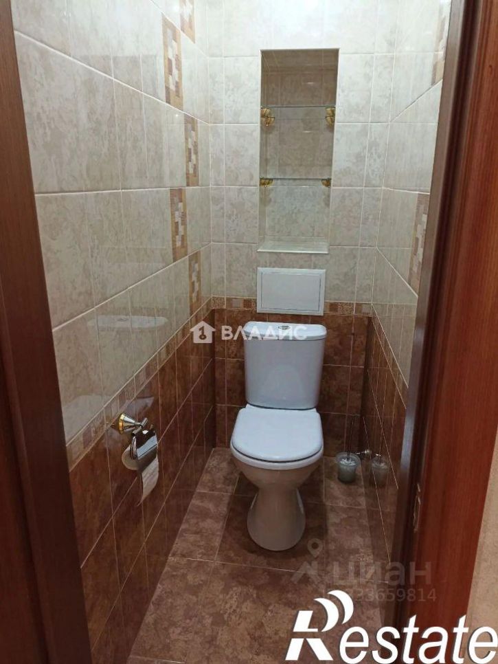 2-комн квартира Революционная улица, 22,  д. 22