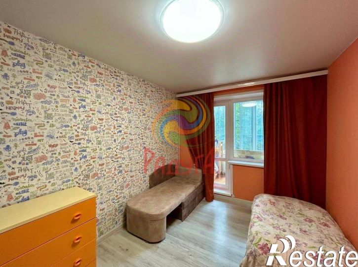 3-комн квартира улица Танкиста Александрова, 7,  д. 7