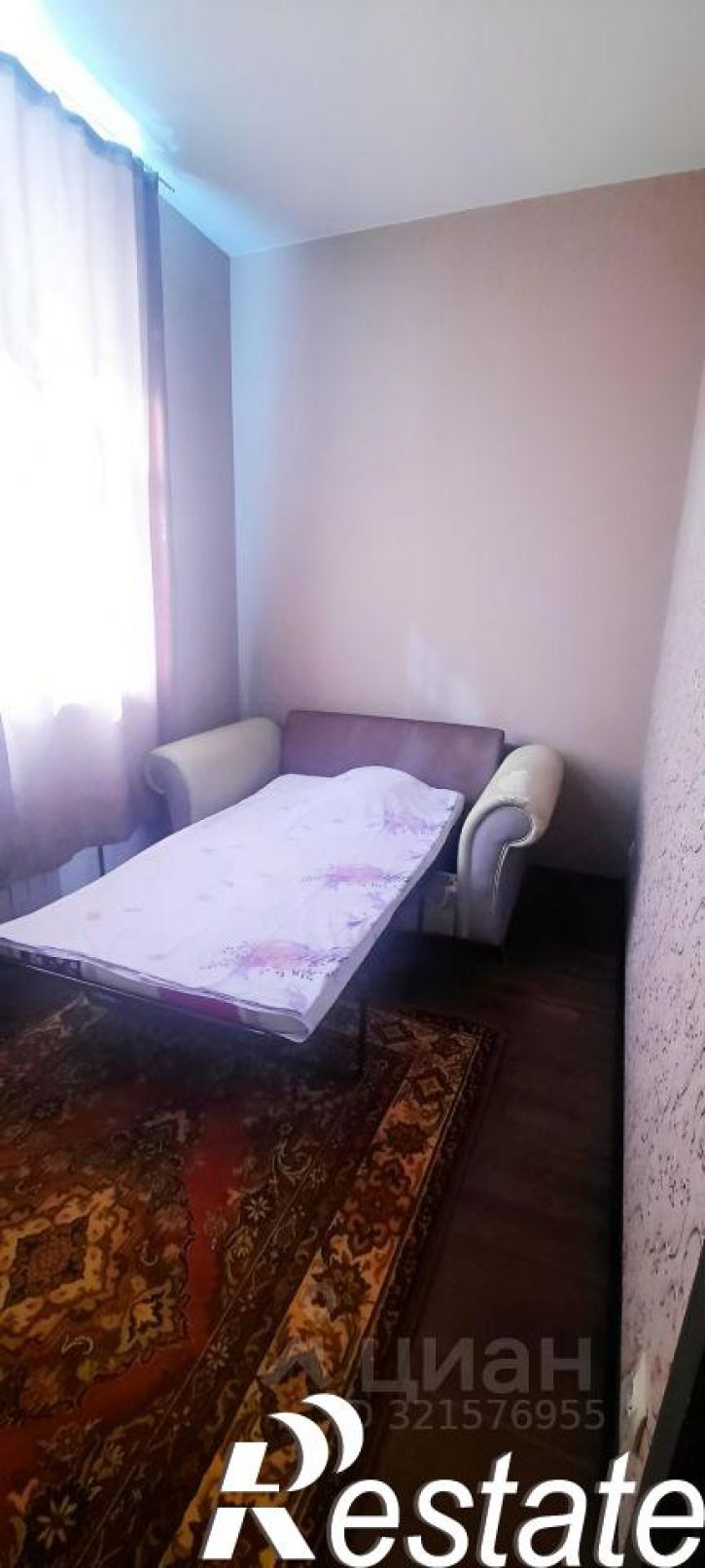 3-комн квартира улица Маршала Жаворонкова, 15,  д. 15