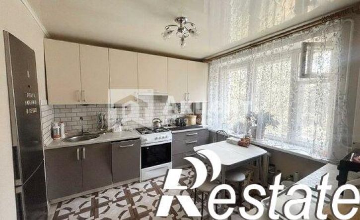 4-комн квартира улица Фрунзе, 31,  д. 31