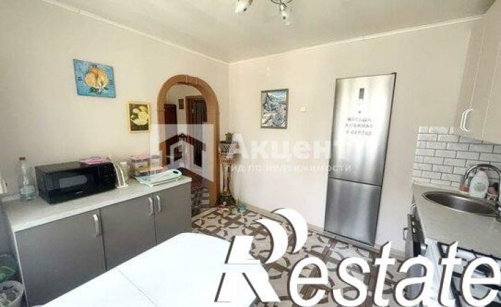 4-комн квартира улица Фрунзе, 31,  д. 31
