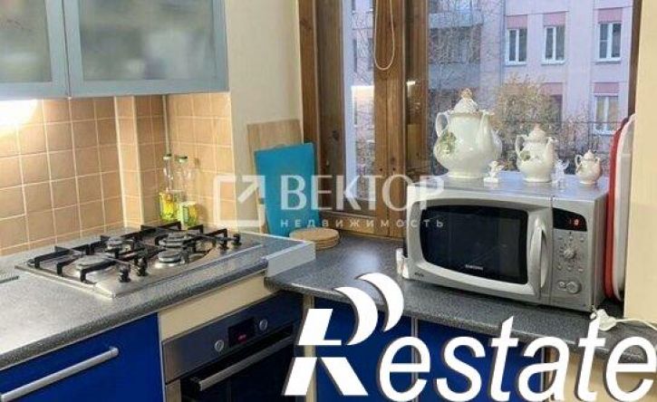 2-комн квартира проспект Ленина, 100,  д. 100