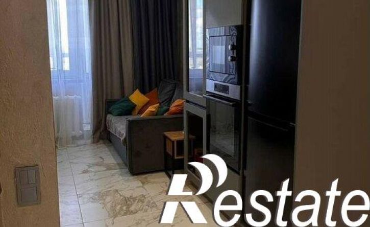 2-комн квартира Революционная улица, 26,  д. 26