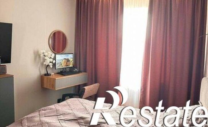 2-комн квартира Революционная улица, 26,  д. 26