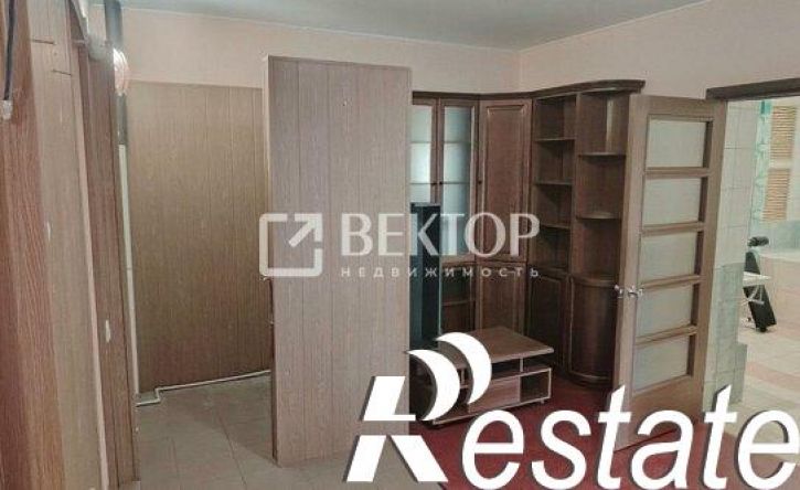 3-комн квартира улица Куконковых, 144,  д. 144