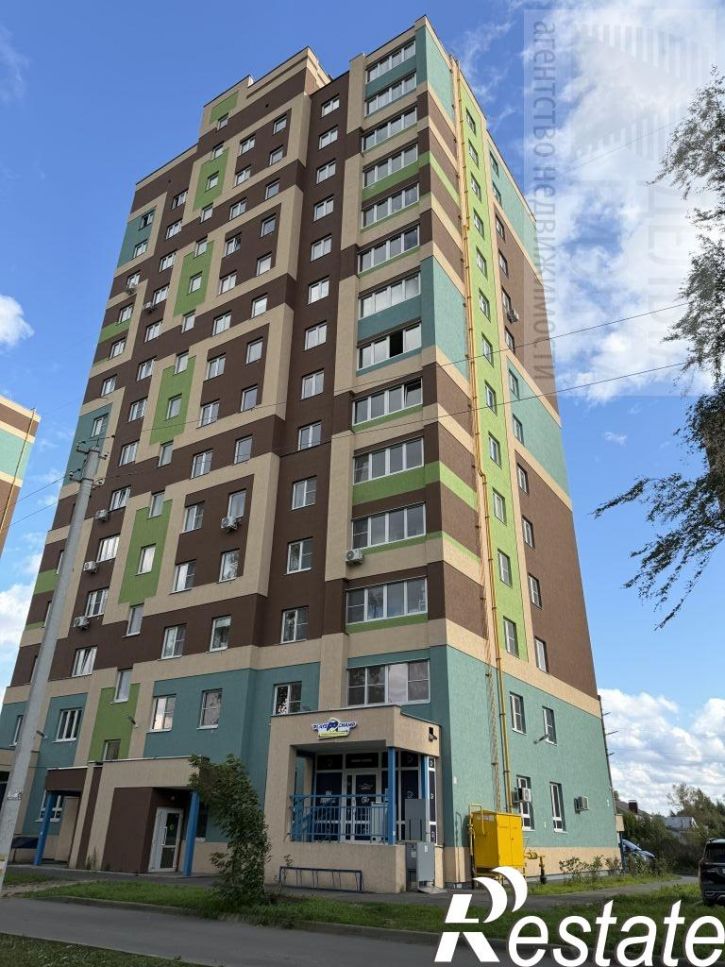 2-комн квартира Парижской Коммуны ул, 55