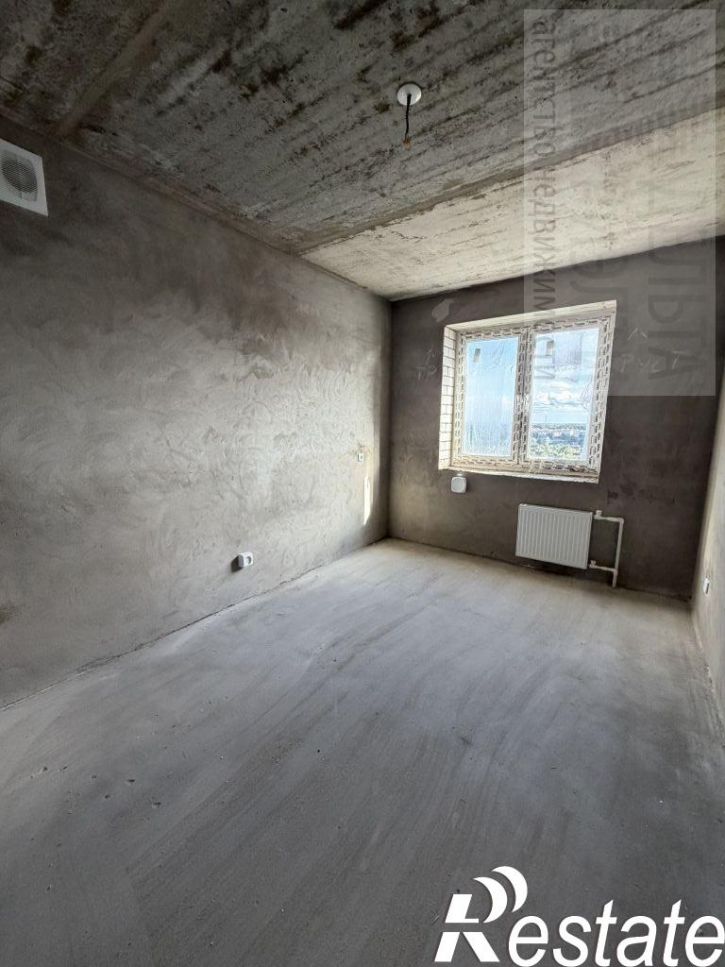 2-комн квартира Парижской Коммуны ул, 55