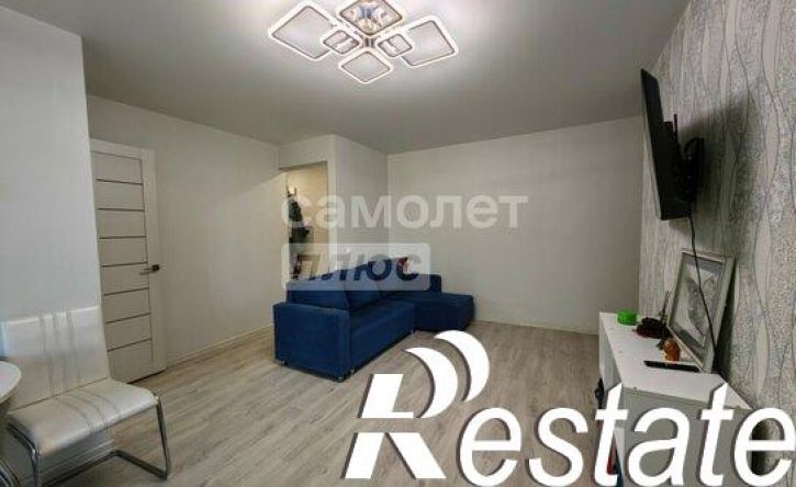 3-комн квартира улица Дунаева, 42,  д. 42