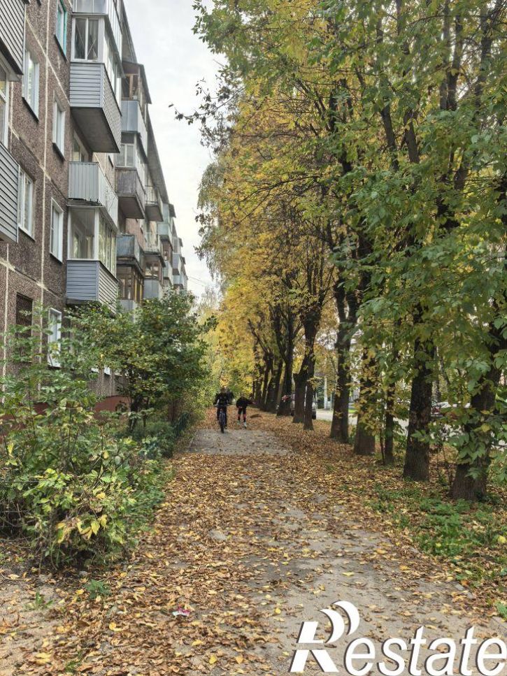 3-комн квартира улица Войкова, 18,  д. 18