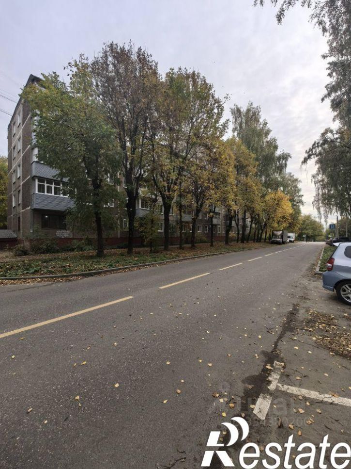 3-комн квартира улица Войкова, 18,  д. 18