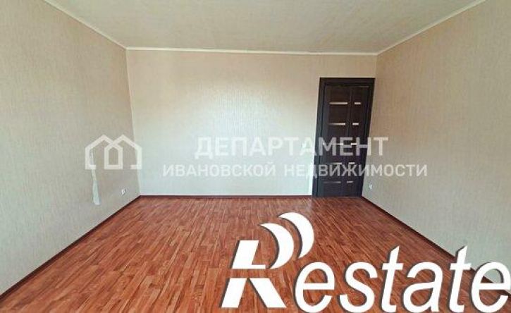 1-комн квартира Революционная улица, 32,  д. 32