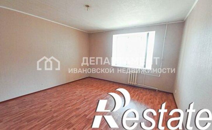 1-комн квартира Революционная улица, 32,  д. 32