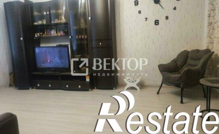 2-комн квартира улица Суворова, 9А,  д. 9А