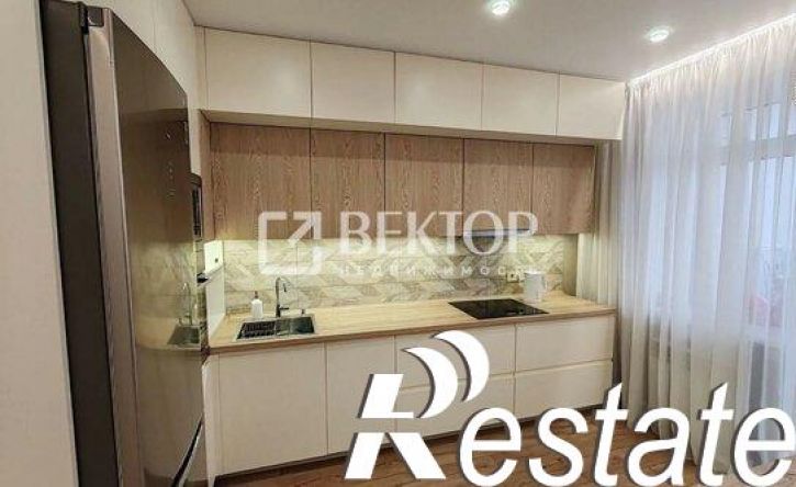 3-комн квартира улица Сарментовой, 11А,  д. 11А