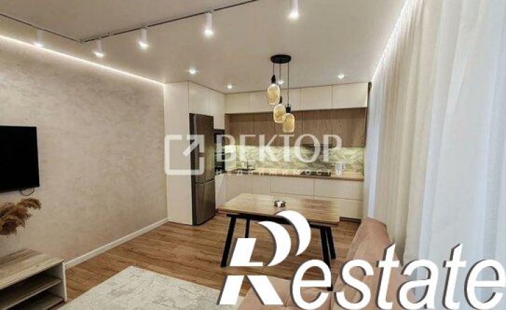 3-комн квартира улица Сарментовой, 11А,  д. 11А