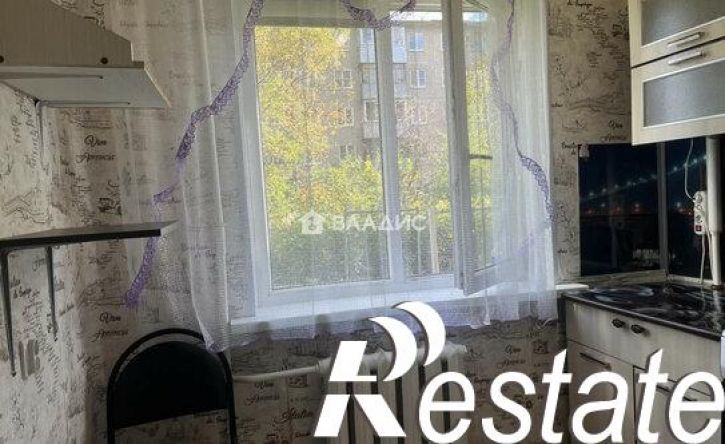 2-комн квартира улица Кудряшова, 107,  д. 107
