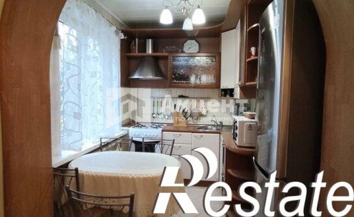 3-комн квартира улица Поэта Майорова, 21,  д. 21