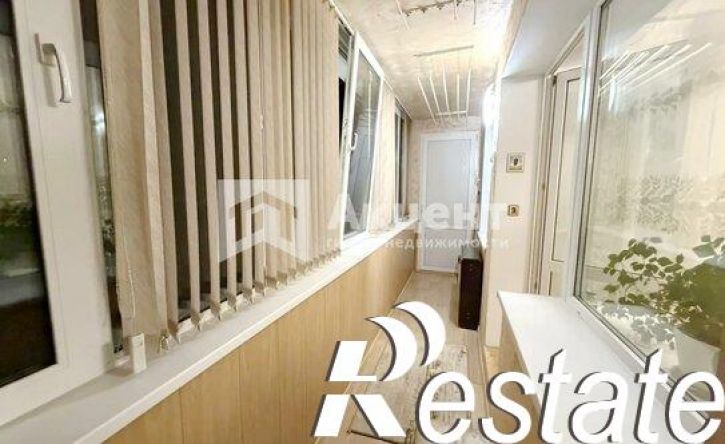 3-комн квартира улица Кудряшова, 102,  д. 102