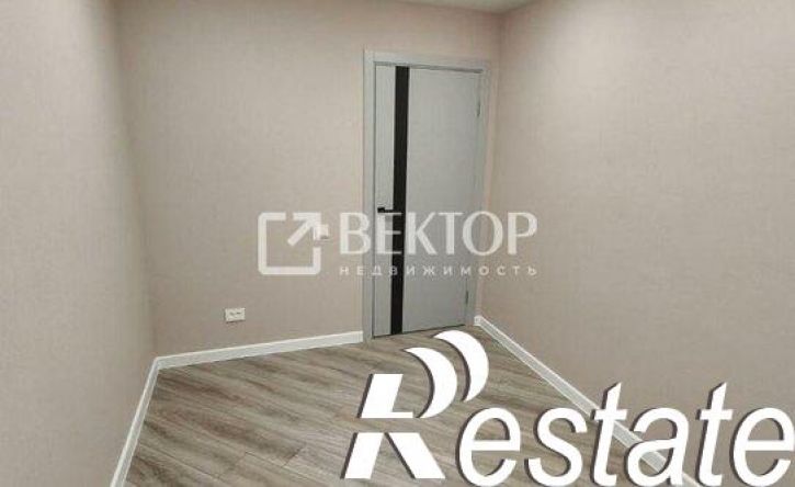3-комн квартира проспект Строителей, 78,  д. 78