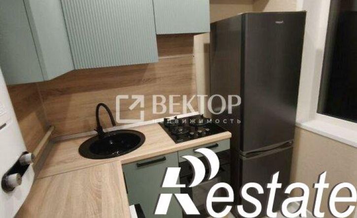 3-комн квартира проспект Строителей, 78,  д. 78