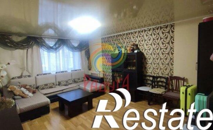 2-комн квартира улица Красных Зорь, 29/2,  д. 29/2