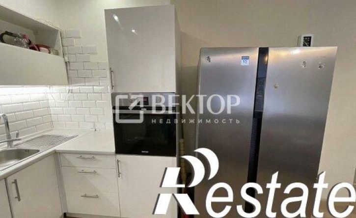 3-комн квартира улица Громобоя, 13,  д. 13