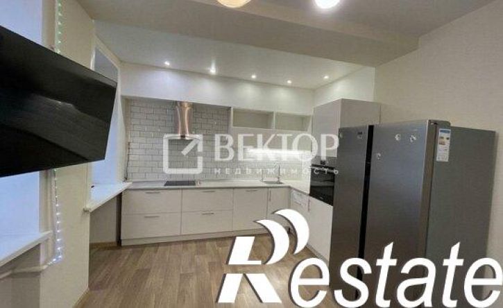 3-комн квартира улица Громобоя, 13,  д. 13