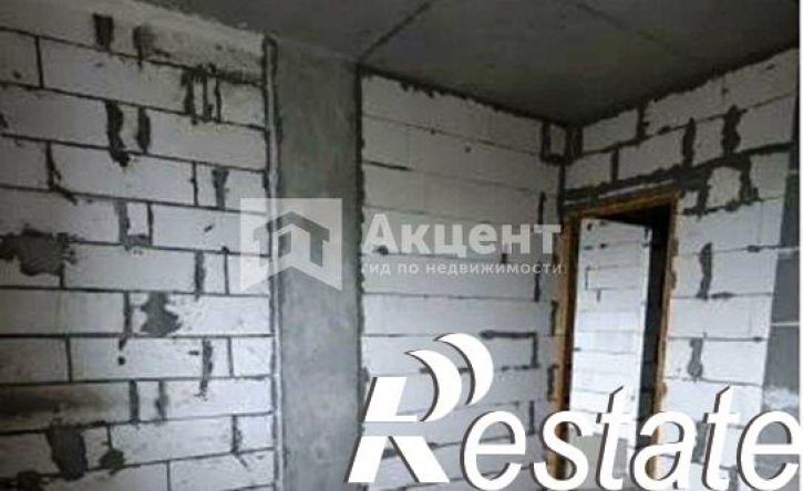 1-комн квартира улица 10 Августа, 87,  д. 87
